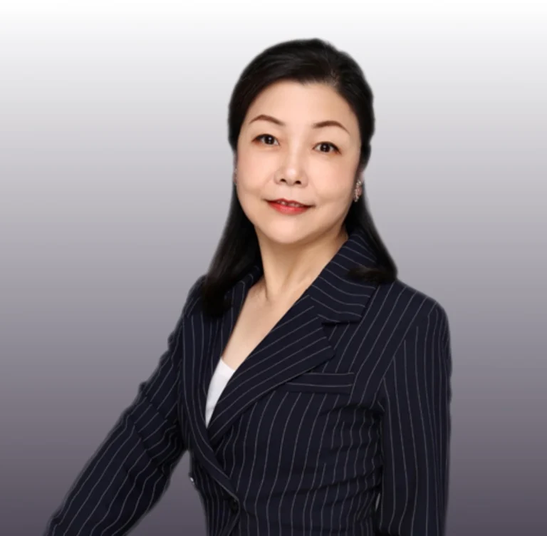 Lucy Xu, Deputy Finance Director