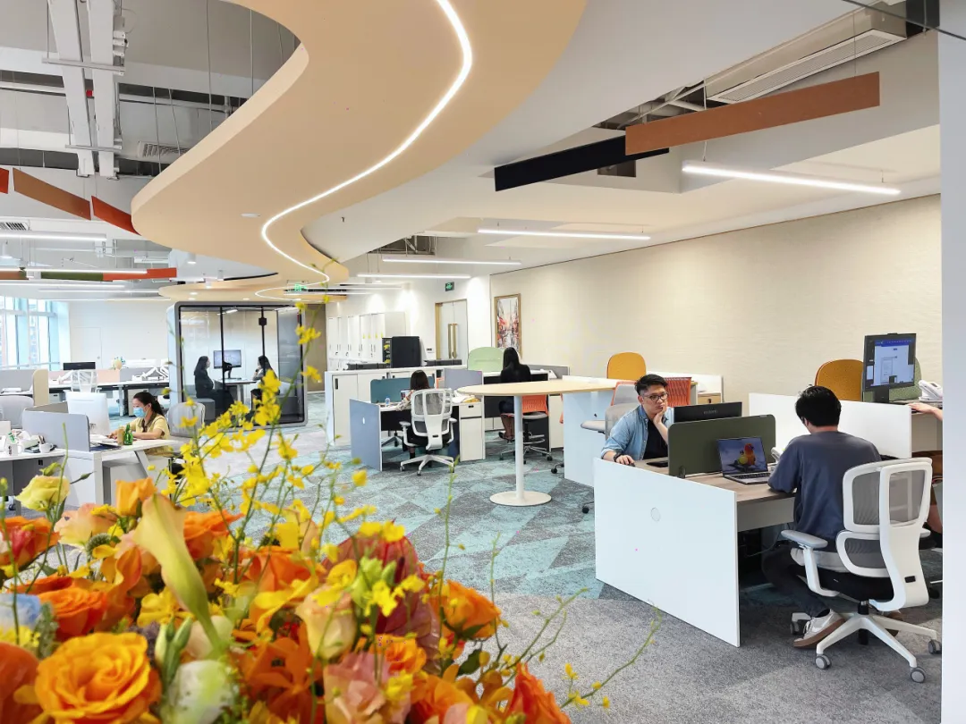 Spediteur in Shenzhen: Luft- und Seefracht 3 640 15